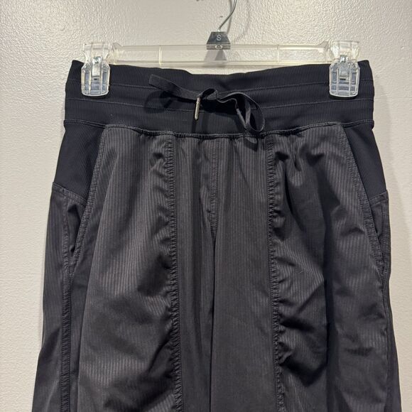 Lululemon Dance Studio Mid-Rise Jogger Black Women sz 2 Athleisure Relax Street - Picture 3 of 9